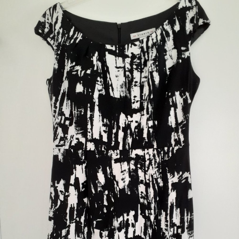 Sleeveless dress by AA Studio AA